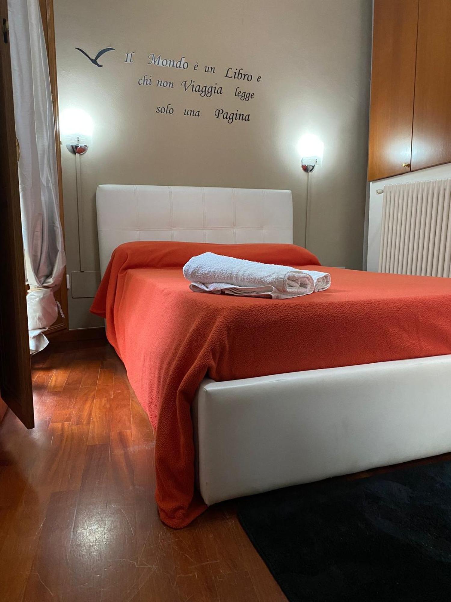 La Casetta Di Nonno Antonio Palermo Exterior foto